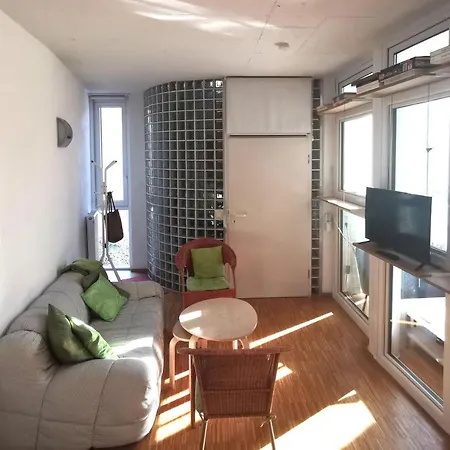 Im Turm Bellevue Mit 3 Schlafzimmern Appartement Sachsenheim (Ludwigsburg)